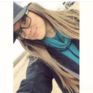 Meet your Posher, Mikala